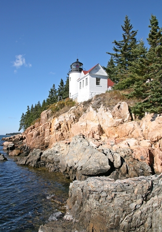 Bass Harbor Head Lighthouse, Maine at Lighthousefriends.com
