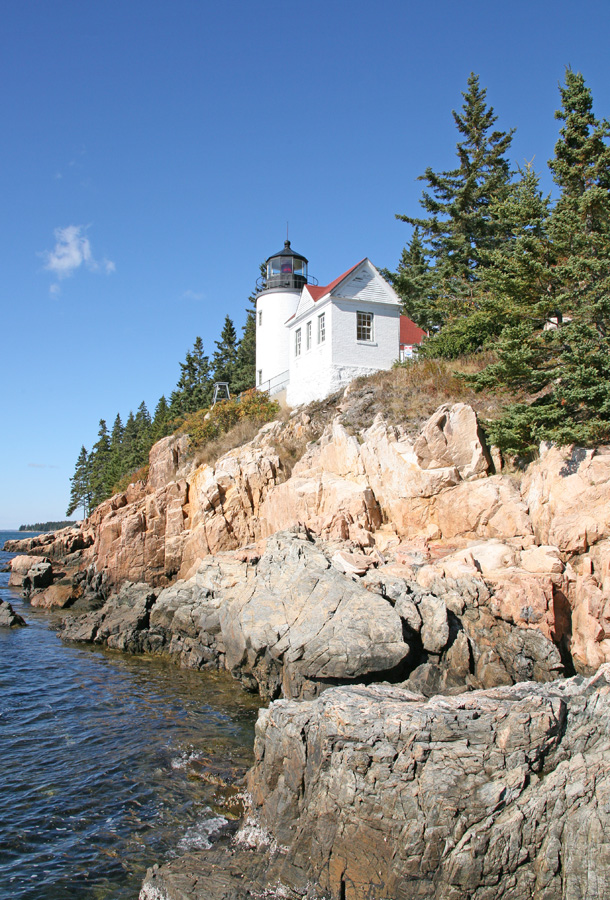 Bass Harbor Head Lighthouse, Maine at Lighthousefriends.com