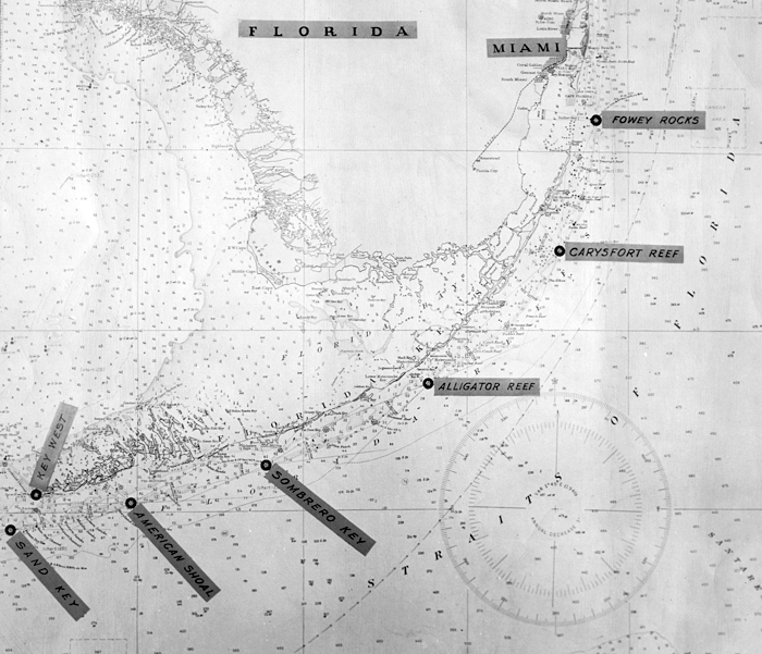 flex maslan Kayakfari reef lighthouse kayak paddle dive history photography surfski offshore gulfstream