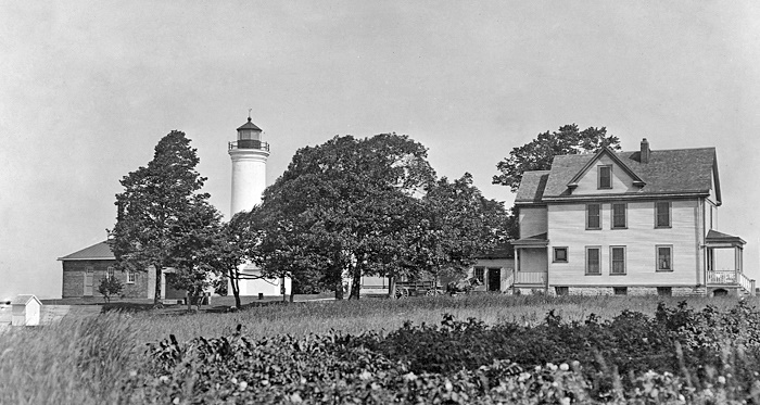 How It Works - TIBBETTS POINT LIGHTHOUSE HISTORICAL SOCIETY